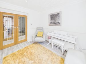 Photo 11- click for photo gallery